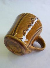 画像4: 山根窯 飴釉スリップウェア マグカップ (4)