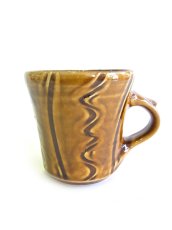 画像1: 山根窯 飴釉スリップウェア マグカップ (1)