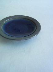 画像2: 出西窯 縁鉄砂皿（4.5寸） (2)