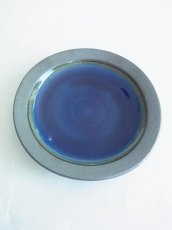 画像4: 出西窯 縁鉄砂皿（4.5寸） (4)