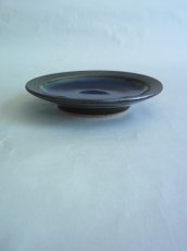 画像1: 出西窯 縁鉄砂皿（4.5寸） (1)