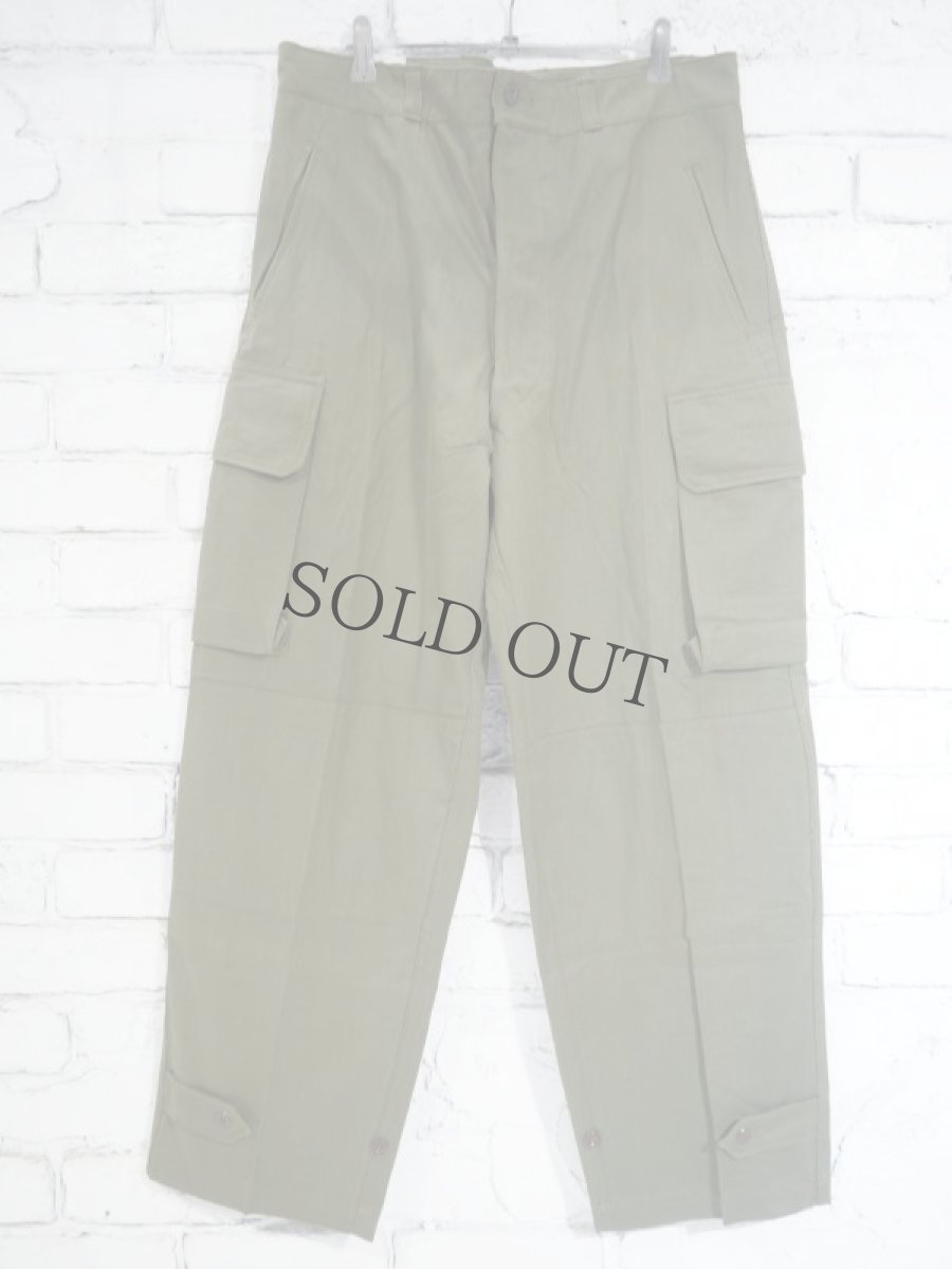 画像1: DEADSTOCK FRENCH ARMY M47 CARGO PANTS デッドストックフランス軍カーゴパンツ（後期）size25 (1)