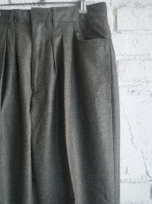 画像4: Farah Two-tuck Wide Tapard Pants ファーラー ツータックワイドテーパードパンツ　(FR0202-M4013) (4)