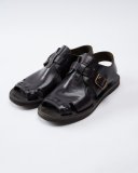 sus-sous belted sandals シュス ベルテッドサンダル（08-SS103）