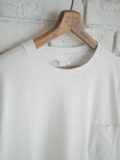 画像3: YAECA(33021) ヤエカ 丸胴ポケットクルーネックTシャツ (3)