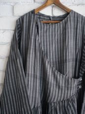画像2: maku textiles DHOLE - 50% cotton & 50% silk handwoven dressマクテキスタイルズ コットンシルクラップドレス G1966 (2)