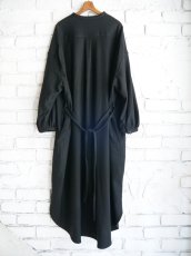 画像5: R&D.M.Co- / OLDMAN'S TAILOR MIDDLE SMOOTH GATHER SLEEVE DRESS オールドマンズテーラーアールアンドディーエムコー ミドルスムースギャザースリーブドレス (7149)  (5)