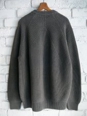 画像4: BATONER【MEN'S】FADE COLOR SIGNATURE CREW NECK KNIT フェードカラーシグネチャークルーネックニット（BN-25SM-005） (4)