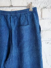 画像6: maku textiles KOMO マクテキスタイルズ インディゴ染刺子手織シルクパンツ (G1775) (6)