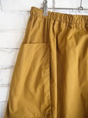 画像2: R&D.M.Co- / OLDMAN'S TAILOR G.D TYPEWRITER POCKET SKIRT アールアンドディーエムコー オールドマンズテーラー ガーメントダイタイプライターポケットスカート(7584) (2)