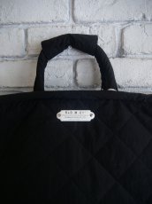 画像2: R&D.M.Co- / OLDMAN'S TAILOR WATERPROOF QUILTING MARCHE BAG （S）オールドマンズテーラー アールアンドディーエムコー ウォータープルーフキルティングマルシェバッグ  (7732） (2)