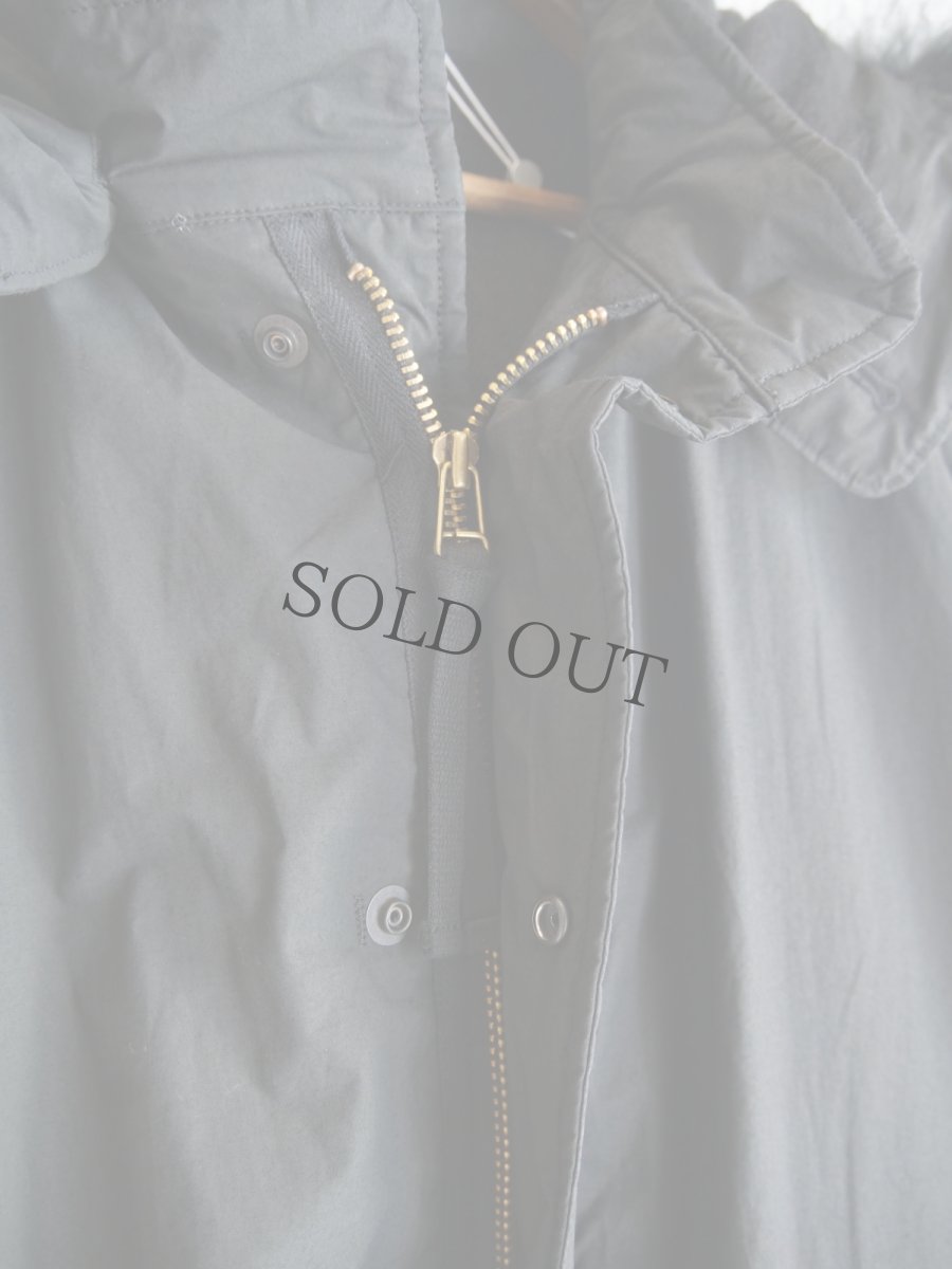 画像4: COMOLI コモリ コットンナイロンミリタリーフーデッドコート (C03-04010) (4)