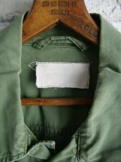 画像6: US ファティーグジャケット 3rd ペンキ (N23-3） (6)