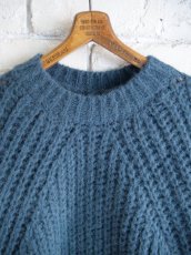 画像2: BATONER【WOMEN'S】CHUNKY FLUFFY SIGNATURE CREWNECK バトナー チャンキーフラッフィーシグネチャークルーネックニット(BN-25FL-064）● (2)