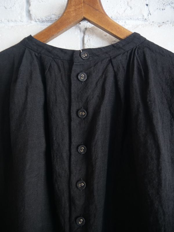 R&D.M.Co- / OLDMAN'S TAILOR L.H.G BACK BUTTON SMOCK BLOUSE オールドマンズテーラー  アールアンドディーエムコー バックボタンスモックブラウス（6724d）