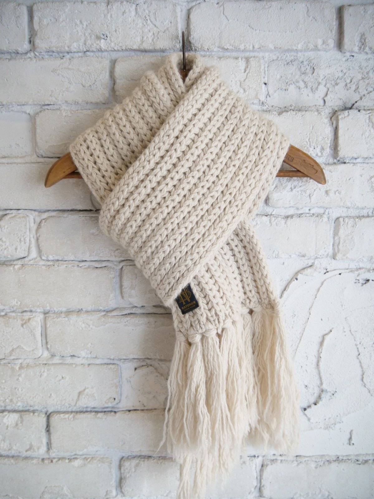 Natsumi新品未使用BATONERバトナーフリンジマフラー/ BATONER FRINGE MUFFLER SHORT バトナー フリンジマフラー